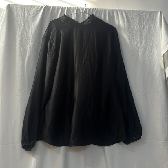 Stylish And Fancy Black Shirt - Picture 3 of 3